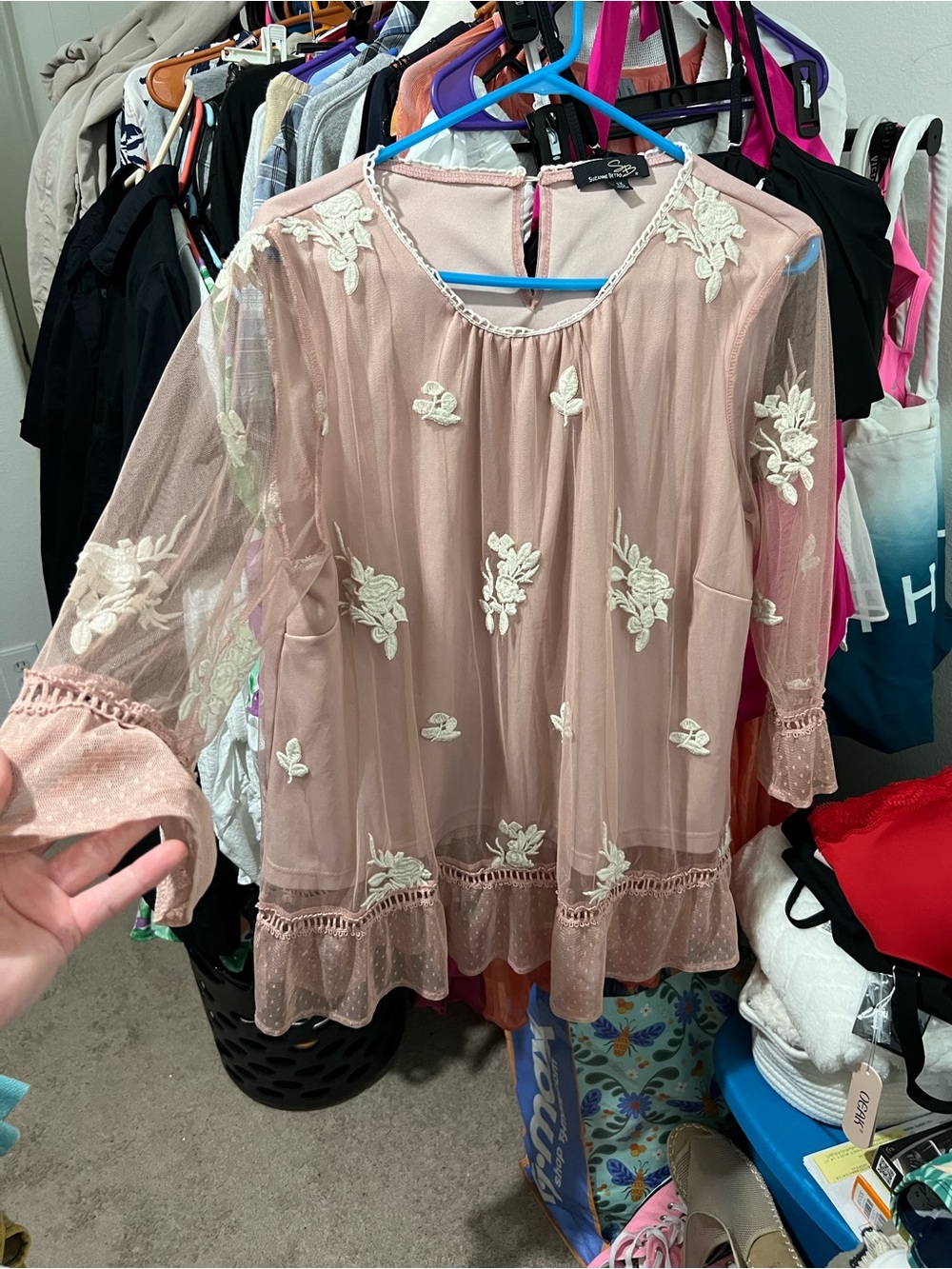 Suzanne Betro Dusty Rose Mesh Tunic with Ivory Floral Appliqué - Picture 8 of 13